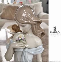 Load image into Gallery viewer, A Flower's Whisper Woman Figurine
