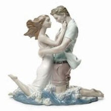 Load image into Gallery viewer, The Thrill of Love Couple Figurine
