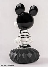 Load image into Gallery viewer, Mickey Sculpture Black and White