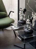 Load image into Gallery viewer, Mickey Sculpture Black and White