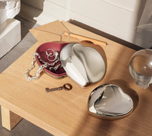 Load image into Gallery viewer, Heart box, small