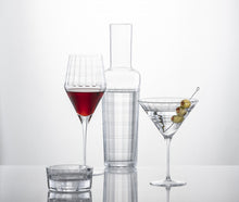 Load image into Gallery viewer, Carat Wine Glass Bar Premium No.1