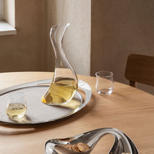 Load image into Gallery viewer, Cobra Carafe