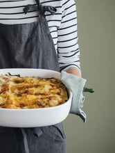 Load image into Gallery viewer, Grande XL Ovenproof Dish 31x31 CM