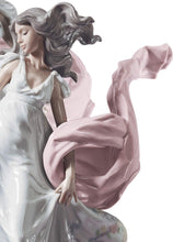 Load image into Gallery viewer, Allegory of Liberty Women Figurine