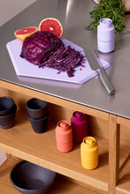 Load image into Gallery viewer, Billund, Beetroot Grinder - 12cm