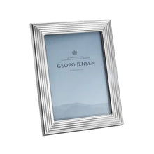 Load image into Gallery viewer, Bernadotte Picture Frame, Medium 13x18CM