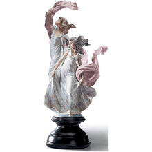 Load image into Gallery viewer, Allegory of Liberty Women Figurine