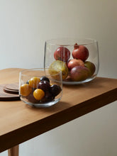 Load image into Gallery viewer, City Bowl & Walnut Lid ∅ 22cm