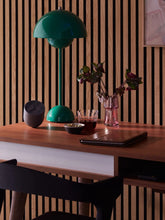 Load image into Gallery viewer, Gems Vase 12cm Garnet