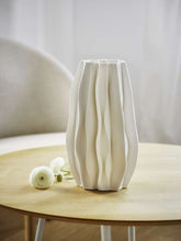 Load image into Gallery viewer, Pleated White Vase 30 cm
