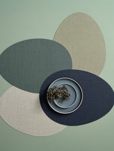 Load image into Gallery viewer, Placemat Oval, Jade Green 45x35 cm