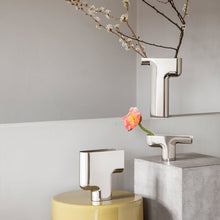 Load image into Gallery viewer, Nendo vase, medium