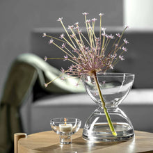 Load image into Gallery viewer, Diabolo Vase 19 cm Candle Insert
