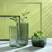 Load image into Gallery viewer, Martello Vase 13 cm Green
