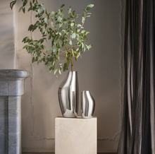 Load image into Gallery viewer, Sky Vase 27cm
