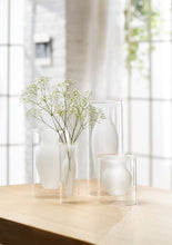 Load image into Gallery viewer, Esmeralda Vase 16 cm Clear and Frosted
