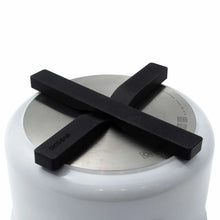 Load image into Gallery viewer, Magnetic Trivet - Black
