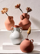 Load image into Gallery viewer, Casita TerraCotta Vase 14x13 cm
