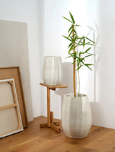 Load image into Gallery viewer, Cliff Vase, Cream
