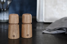 Load image into Gallery viewer, Stockholm, Oak Grinder - 11cm
