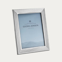 Load image into Gallery viewer, Bernadotte Picture Frame, Medium 13x18CM
