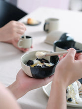 Load image into Gallery viewer, Joy Bowl, Black Currant Smoothie 11 cm
