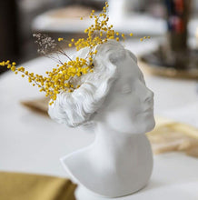 Load image into Gallery viewer, Daisy Woman Bust Vase
