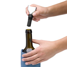 Load image into Gallery viewer, Baric Wine Pourer
