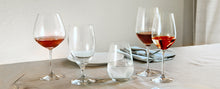 Load image into Gallery viewer, VINA water glass
