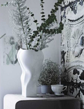 Load image into Gallery viewer, Blown White Vase 40cm
