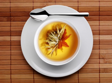 Load image into Gallery viewer, Bowl with lid and spoon
