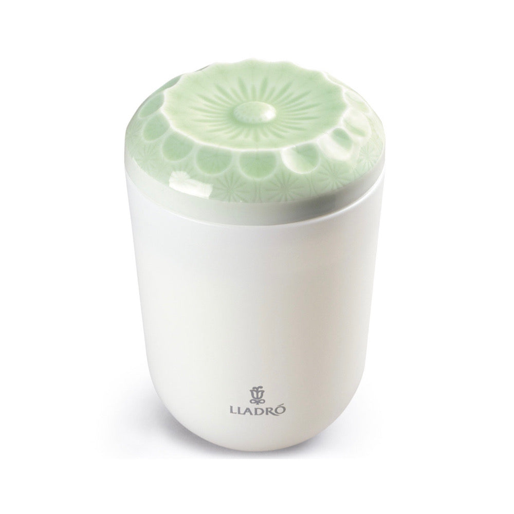 Lladro Echoes of Nature Candle, On The Prairie Scent